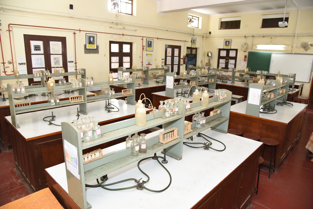 lab